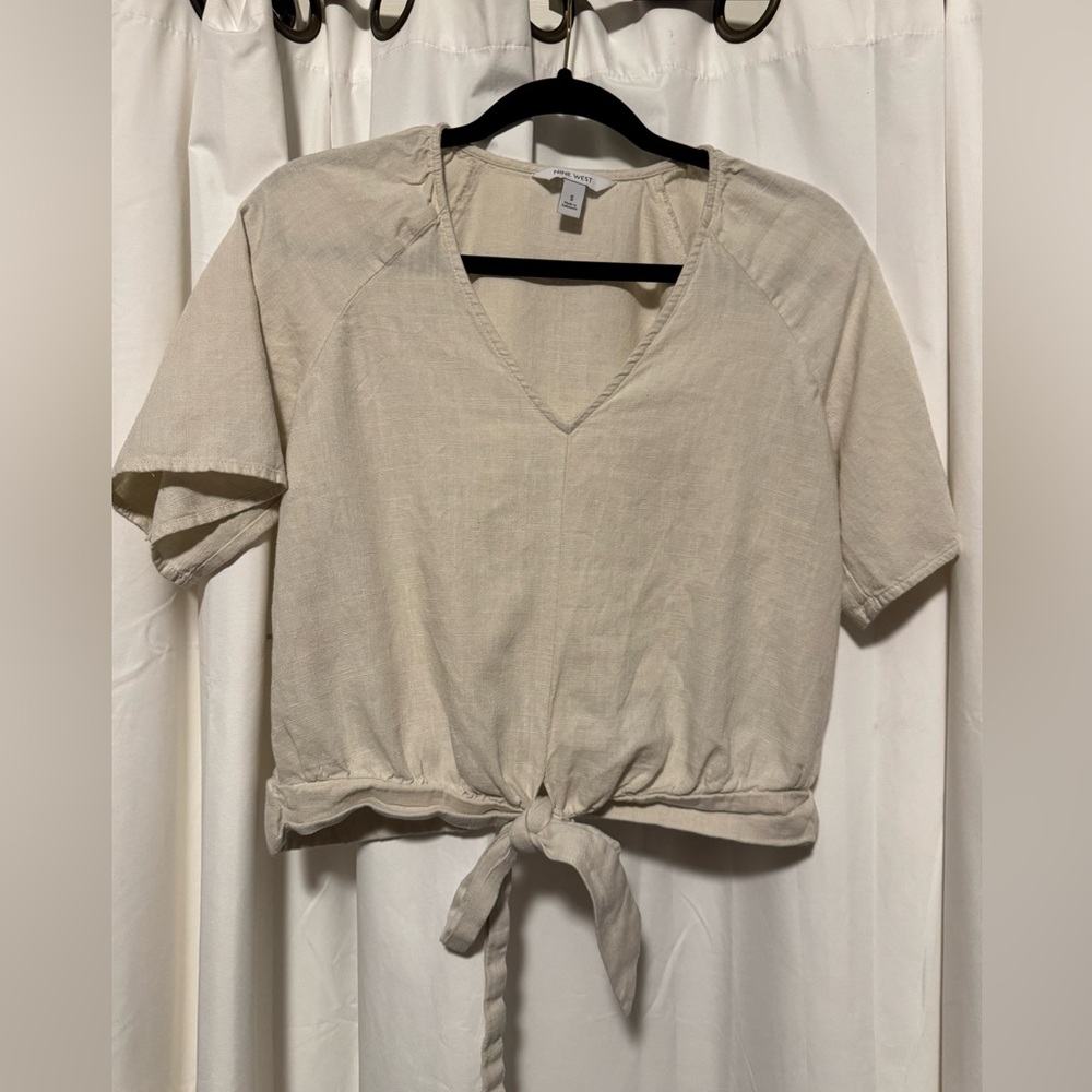 Nine West cropped linen shirt size small